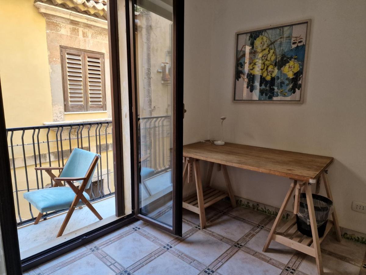 Sea-View Terrace & Bikes Moon Ortigia Holiday Home Syracuse Luaran gambar